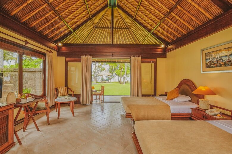 Hotel Puri Bagus Lovina