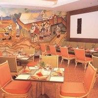 Amora Hotel Tapae Chiang Mai