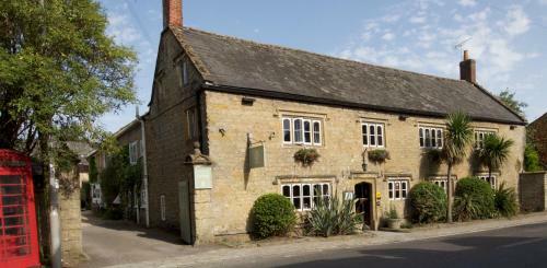 Hostal Bridgehouse