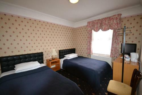 Hostal Airport Guest House