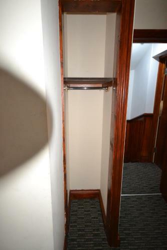 Hostal Airport Guest House