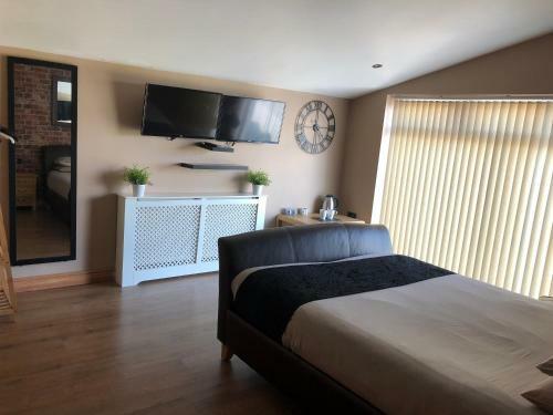 Hostal Lakeland Guest House