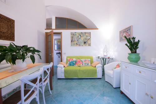 Orange Apartment - Amalfi Coast - Close To The Beach