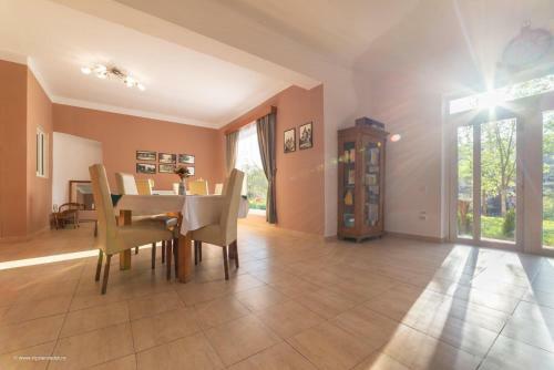 Hostal Pensiunea Baron Bazna