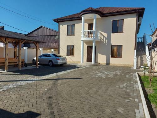 Hostal Narsou Guest House