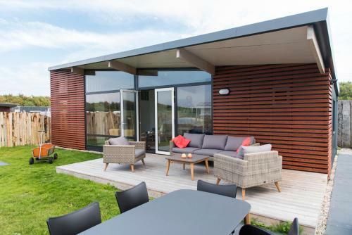 Beach Lodge