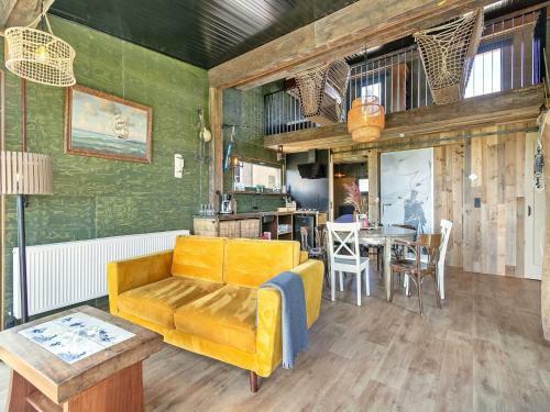 Homely Bungalow In Callantsoog Near Seabeach