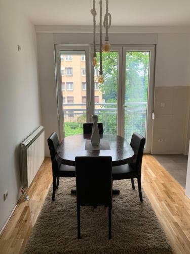 Lux Centro Palace Apartmani