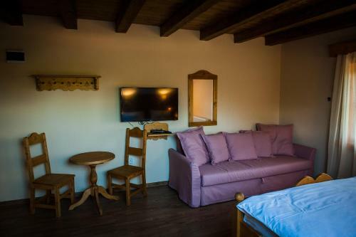 Hostal Pensiunea Colt De Rai