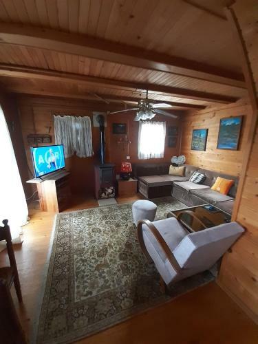 Agroturismo ?ajetinska Brvnara
