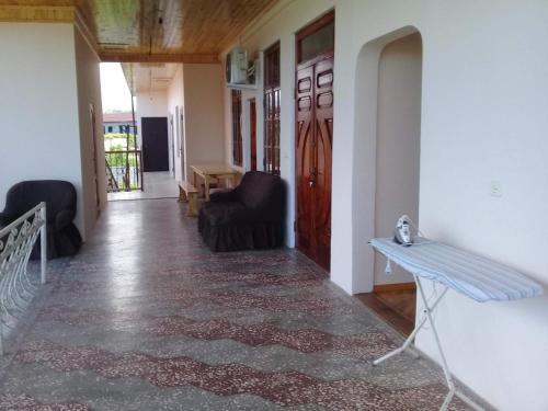 Hostal Guesthouse On Ardzinba 180