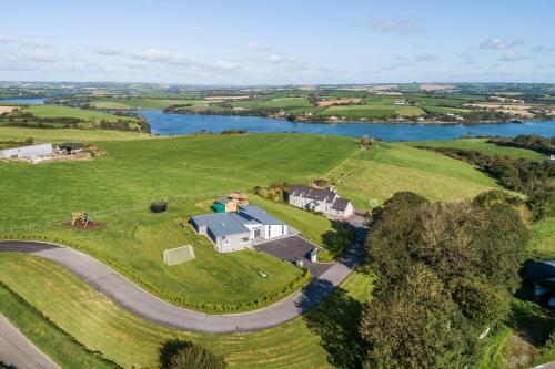 Apartamento River Views,kinsale, Exquisite Holiday Homes, Sleeps 22