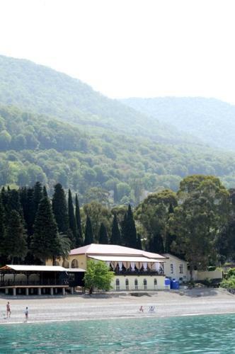 Hotel Lazurniy Bereg