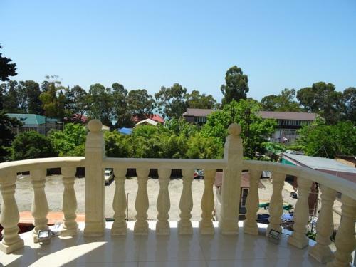 Hostal Guest House Ritsa