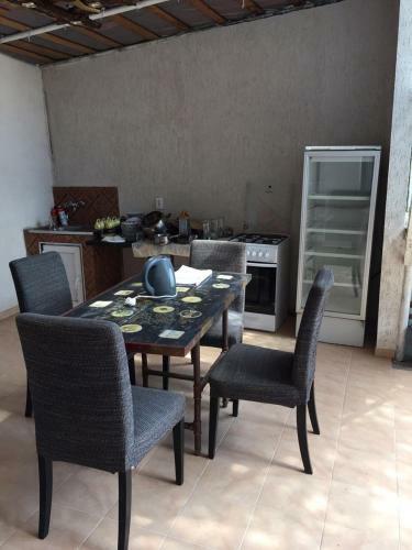Hostal Guest House L.a.v.