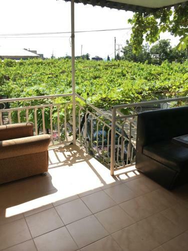 Hostal Guest House L.a.v.