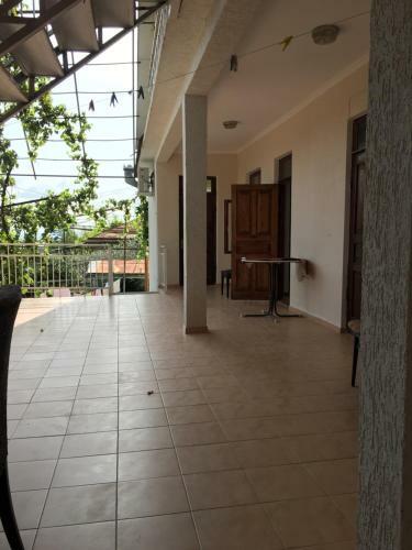 Hostal Guest House L.a.v.