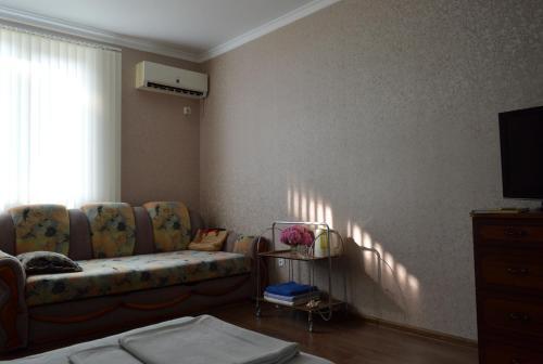Hostal Guest House On Kabardinskaya 107