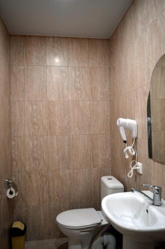 Hostal Guest House On Kabardinskaya 107