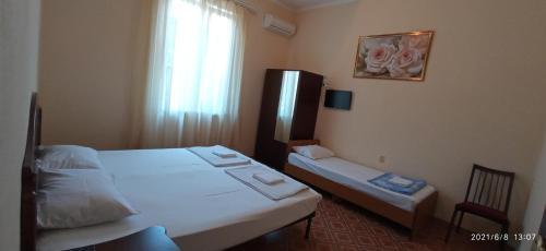 Hostal ???????