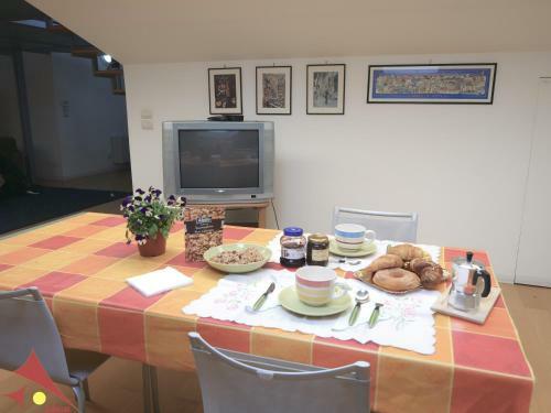 Apartamento Casavellino: Il Tuo Spazio Moderno In Centro