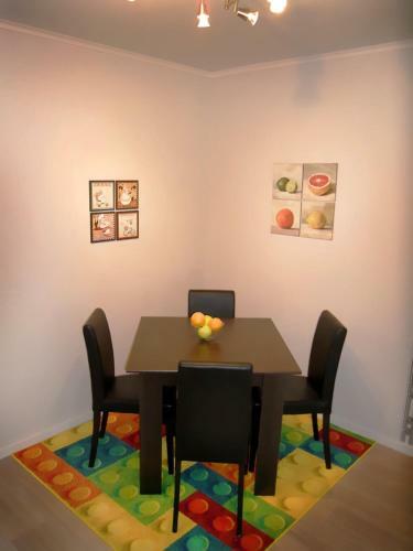 Banshill Apartment