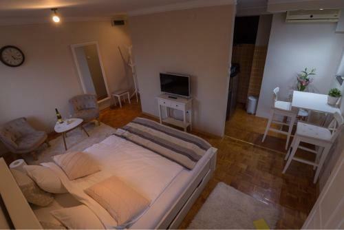 Apartamento Atelje Knez Mihailova