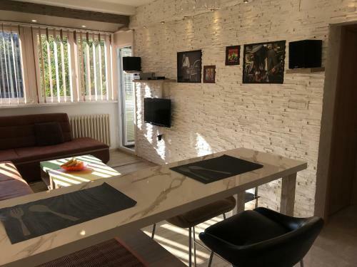 Lovely Apartment 2