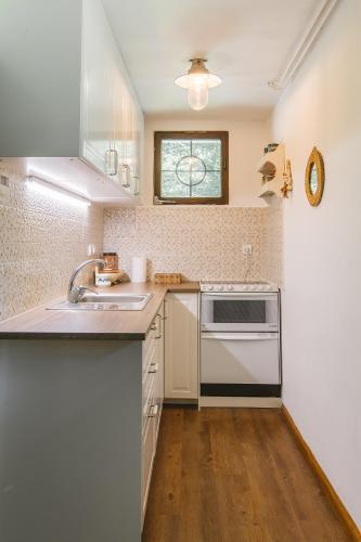 Po?itni?ka Hi?a Radovna