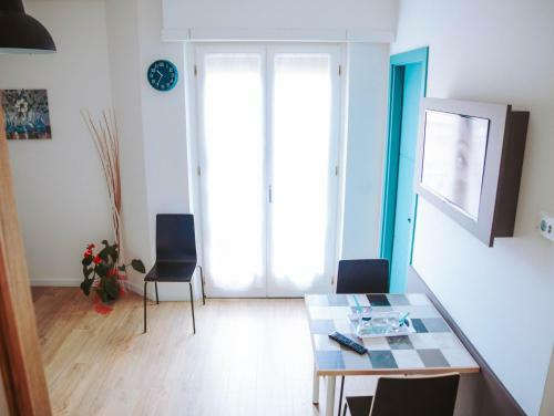 Hostal Avezzano 3 60 Guest House