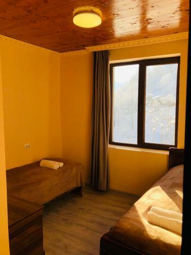 Hostal River Side Svaneti