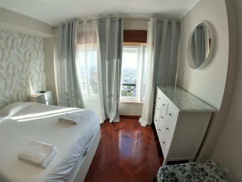 Apartamento Sintra, T3 Duplex With Magnificent Views And Balcony