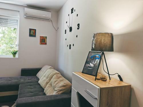 Cozy Corner Apartments - Free Parking & Wi-fi