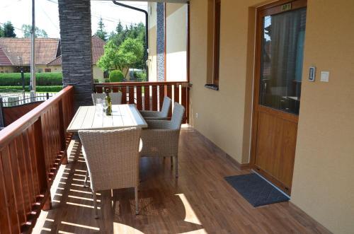 Apartm�ny Best I. Be?e?ov�