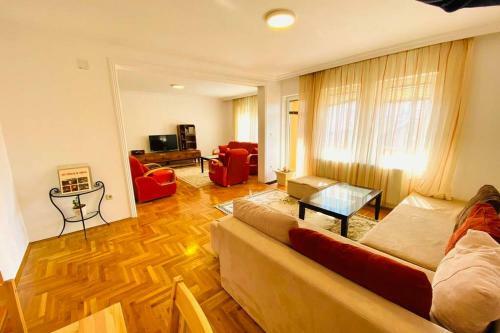 Villa G�rmia House - Exclusive - Prishtin�