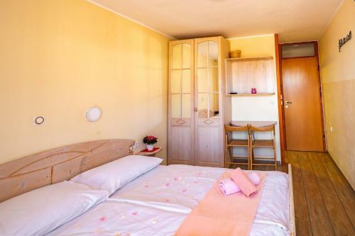 Hostal Slovenian Traditional Guest House