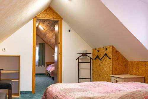 Hostal Slovenian Traditional Guest House