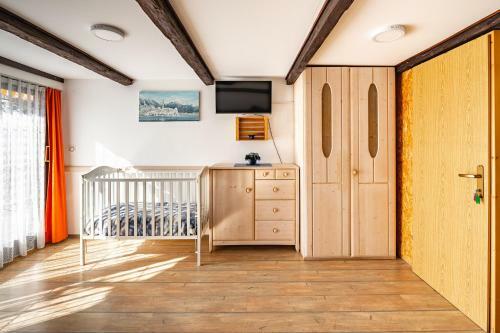 Hostal Slovenian Traditional Guest House