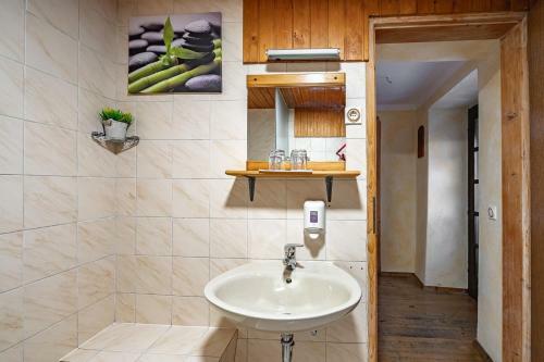Hostal Slovenian Traditional Guest House