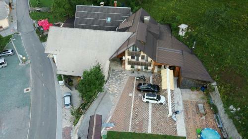Hostal Slovenian Traditional Guest House