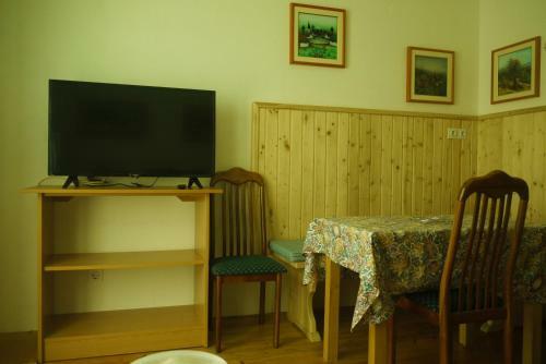 Hostal Apartments - Glamping Encijan
