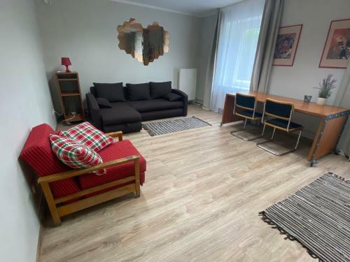 Family Or Group Apartment In Silent Center
