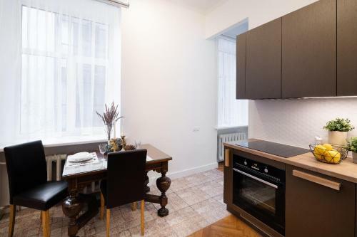 Brivibas House Design Apartments In City Center