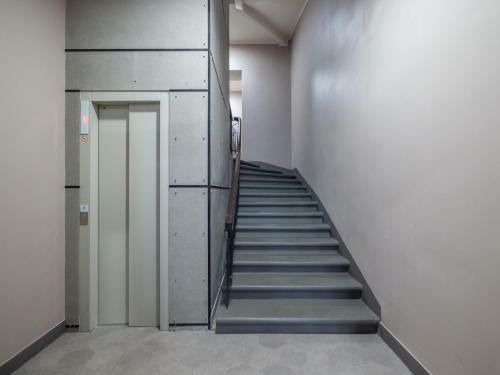 Charming Baron's Residence Apartment