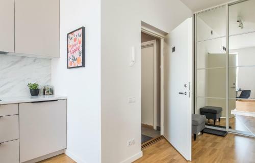 Apartamento Cozy Modern Studio In City Centre & Queensize Bed