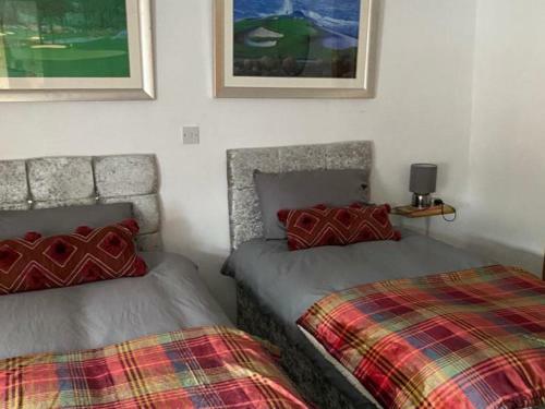 Beautiful Thatched Adderwal Cottage Donegal