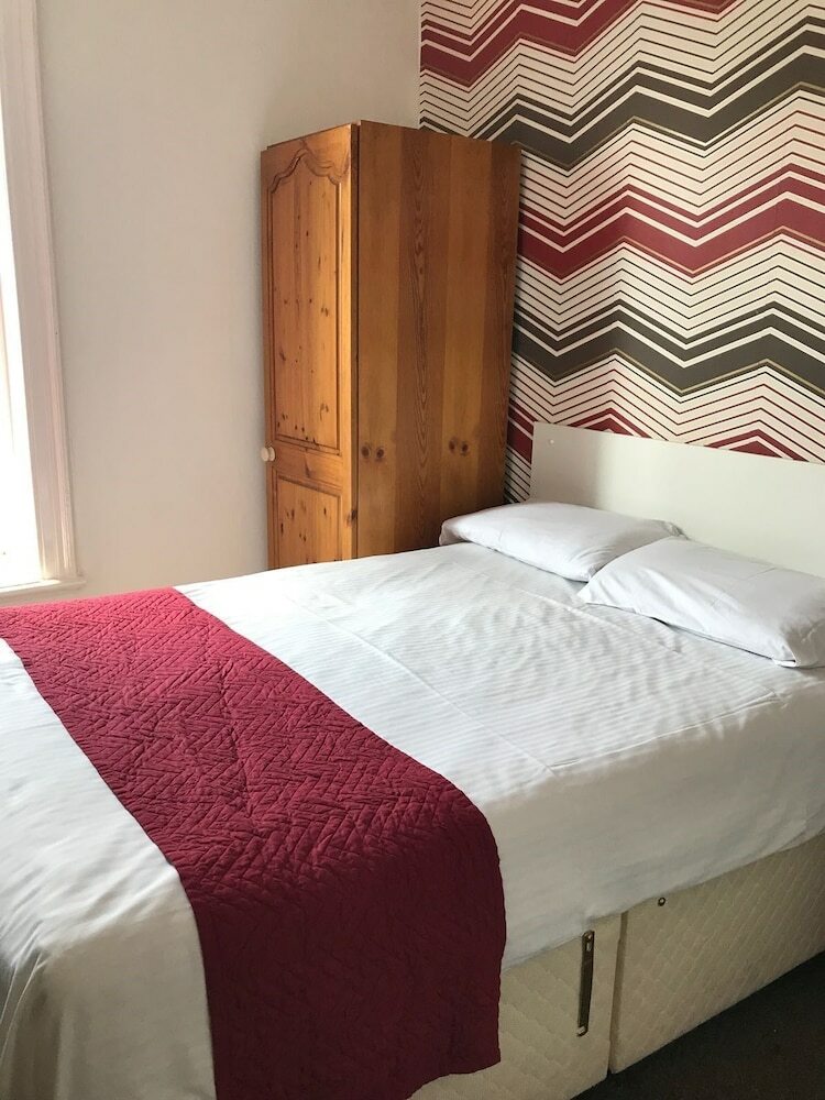Chilton Hotel