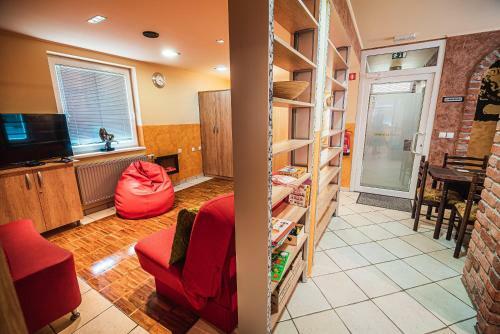 Lux Living Apartments Budi?