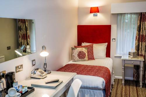 The Casa Hotel And Marco Pierre White Restaurant - Camberley West