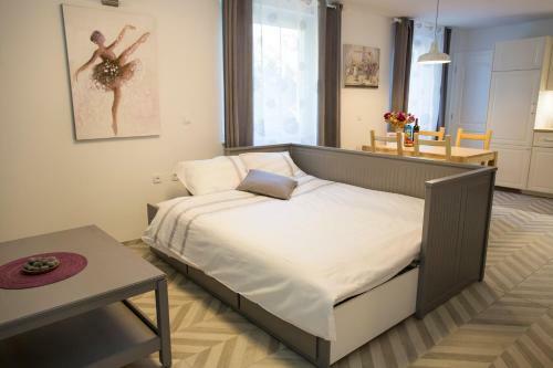 Apartments Erman